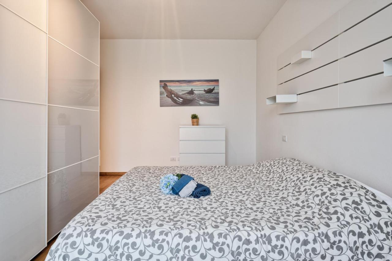 Casa Alessandro Con Piscina Lago Di Garda 살리온제 외부 사진