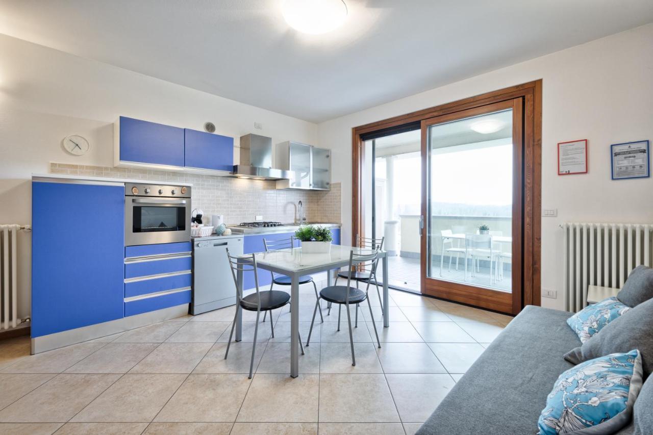 Casa Alessandro Con Piscina Lago Di Garda 살리온제 외부 사진