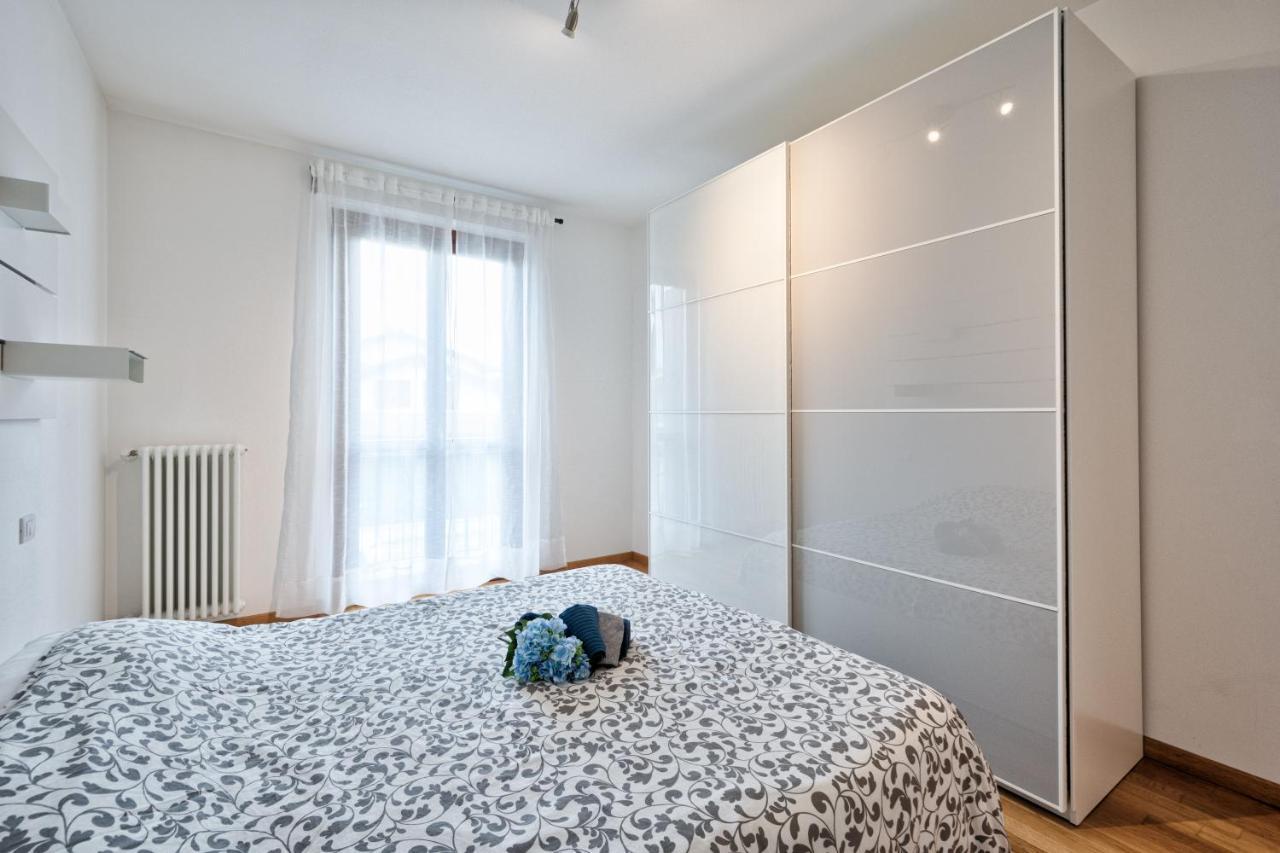 Casa Alessandro Con Piscina Lago Di Garda 살리온제 외부 사진
