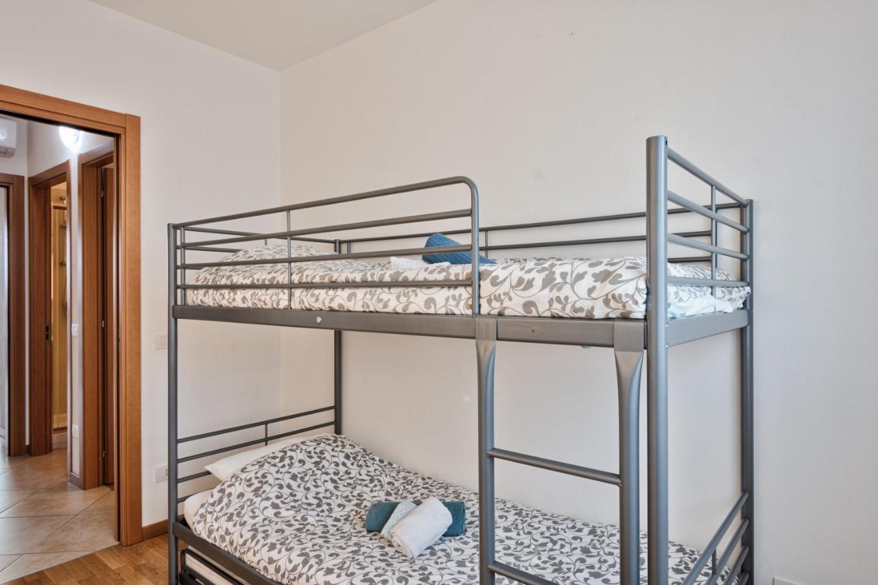 Casa Alessandro Con Piscina Lago Di Garda 살리온제 외부 사진