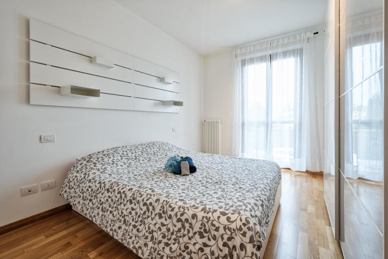 Casa Alessandro Con Piscina Lago Di Garda 살리온제 외부 사진